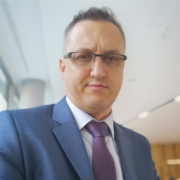 Dr. Zsákai Zsolt